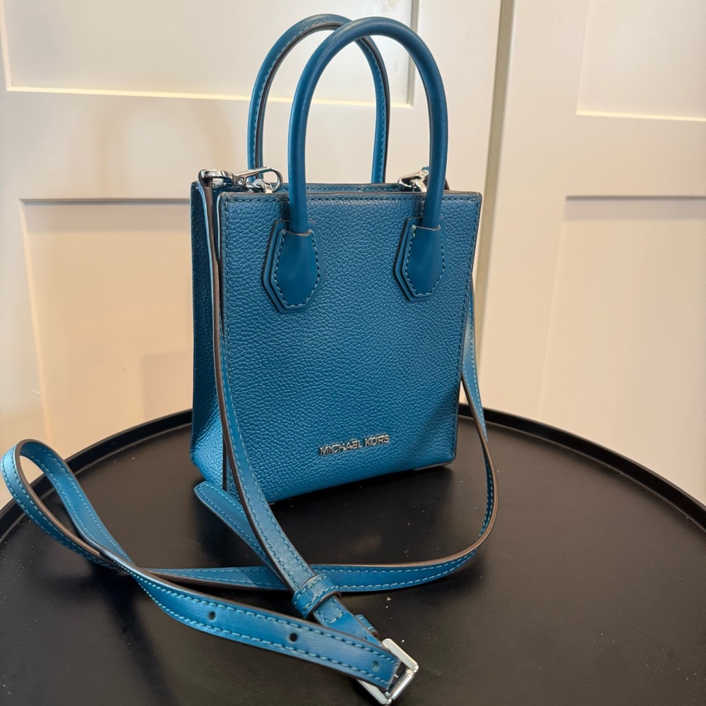 Michael Kors Mercer extra small pebbled leather crossbody purse